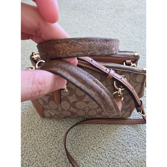 Coach Mini Christie Carryall Bag in Signature Khaki Saddle F36718 - Picture 2 of 9